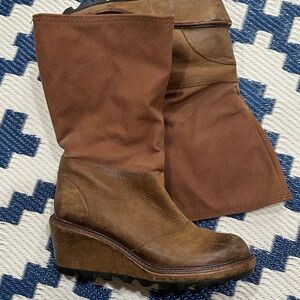 Sorel Canvas Leather Wedge Boots Brown Size 8.5